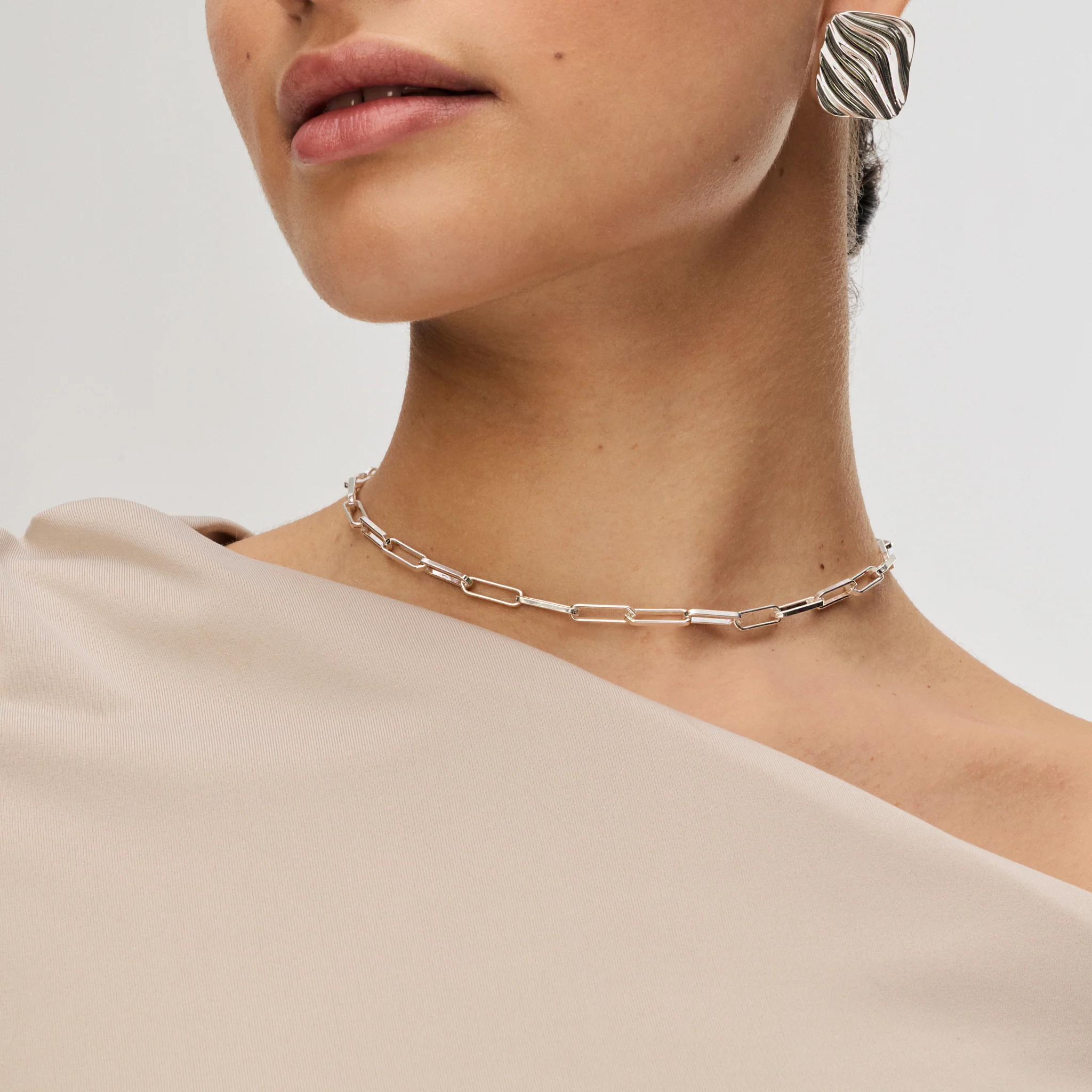 Era Chain Necklace - Image 6