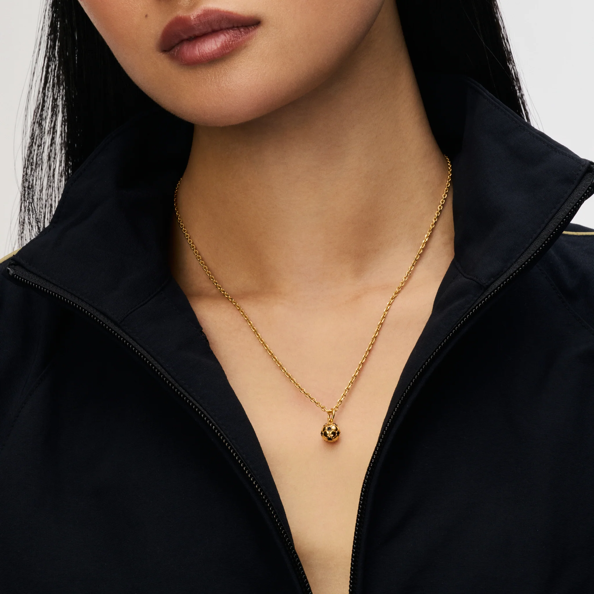 Rolo Slider Chain Necklace - Image 4